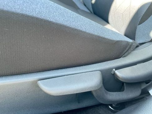 Used 2025 Nissan Versa SV w/ Trunk Package image 49