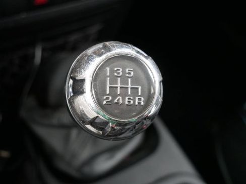 Used 2013 Jeep Wrangler Unlimited Sahara w/ Dual Top Group AWD/4WD image 24