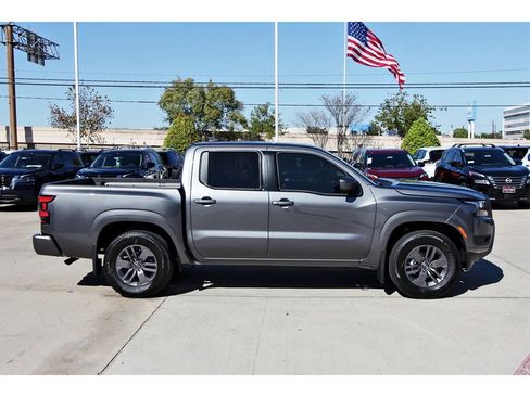 New 2026 Nissan Frontier SV w/ SV Convenience Package image 5