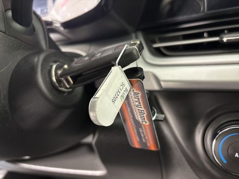 Used 2025 Chevrolet Trax LS image 13