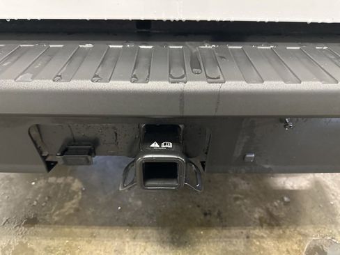 Used 2025 Ford Maverick XL image 30