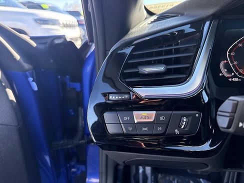 Used 2025 BMW Z4 sDrive30i image 27