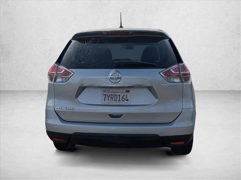 Used 2016 Nissan Rogue S image 6