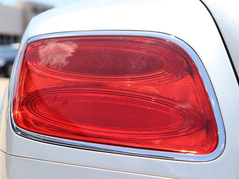 Used 2013 Bentley Continental GT image 12