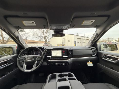 New 2026 GMC Sierra 1500 Elevation image 26