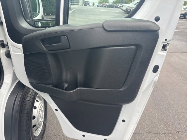 Used 2023 RAM ProMaster 2500 FWD image 13