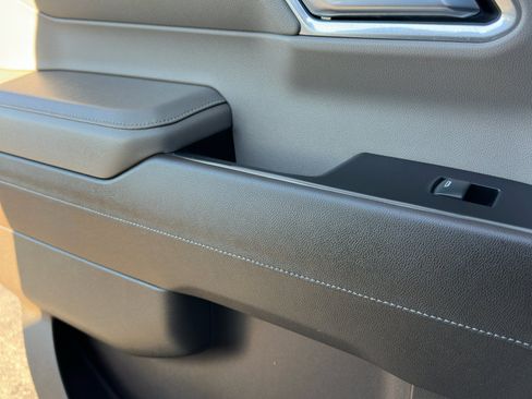 Used 2022 GMC Sierra 1500 SLT image 45