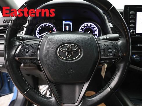 Used 2023 Toyota Camry SE FWD image 10