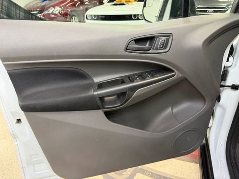 Used 2022 Ford Transit Connect XL image 27
