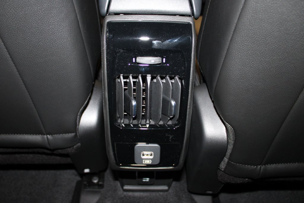 New 2026 Jeep Compass Limited AWD/4WD image 31