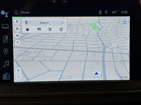 Used 2024 Chevrolet Suburban Premier image 13