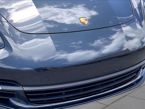 Used 2019 Porsche Panamera 4 AWD/4WD image 29