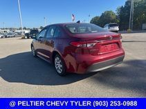 Used 2025 Toyota Corolla LE FWD image 6