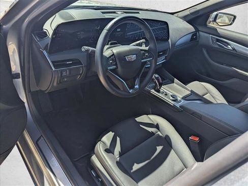 Used 2025 Cadillac CT5 Premium Luxury RWD image 10