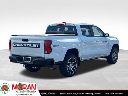 Certified 2023 Chevrolet Colorado Z71 w/ Z71 Convenience Package 2 AWD/4WD image 6