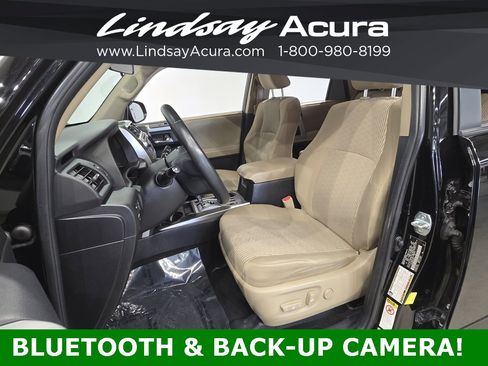 Used 2014 Toyota 4Runner SR5 image 11