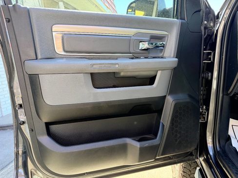 Used 2016 RAM 2500 Lone Star image 18