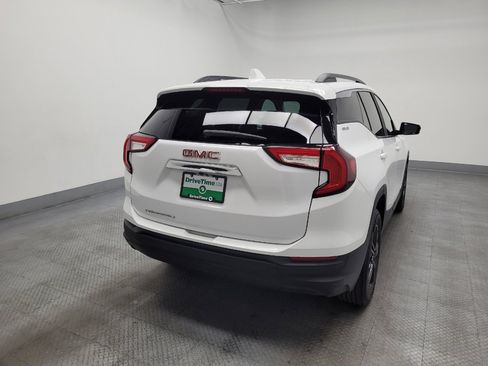 Used 2022 GMC Terrain SLE w/ Driver Convenience Package image 7