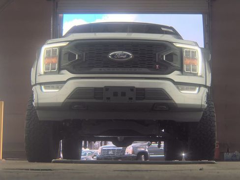 Used 2021 Ford F150 XLT w/ Equipment Group 302A High image 3