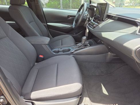 Used 2023 Toyota Corolla LE FWD image 14