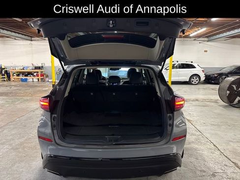 Used 2022 Nissan Murano SV w/ SV Midnight Edition Package image 11