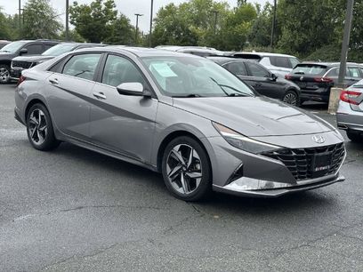 Used 2021 Hyundai Elantra Limited