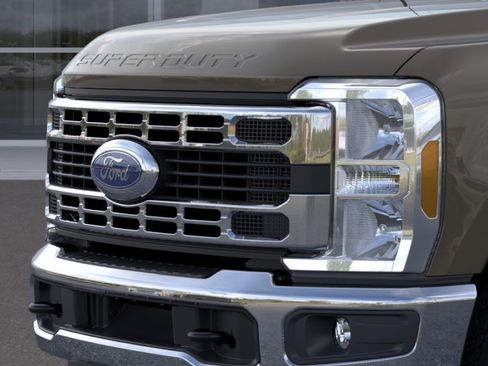 New 2026 Ford F250 XLT AWD/4WD image 17