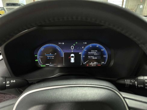 Used 2023 Toyota RAV4 Limited image 37