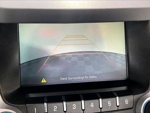 Used 2017 Chevrolet Equinox LS FWD image 21