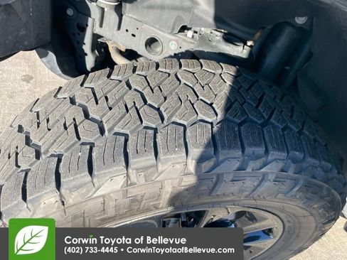 Used 2022 Jeep Gladiator Overland image 27