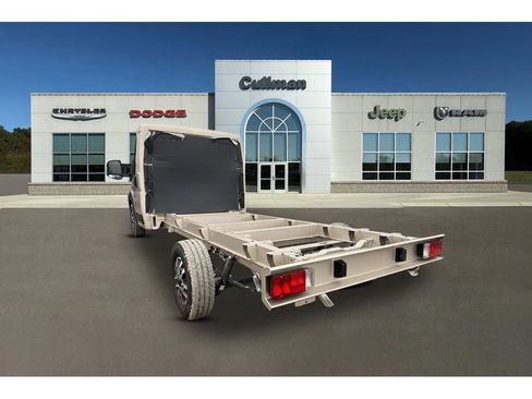 New 2025 RAM ProMaster 3500 w/ Quick Order Package 22G SLT image 5