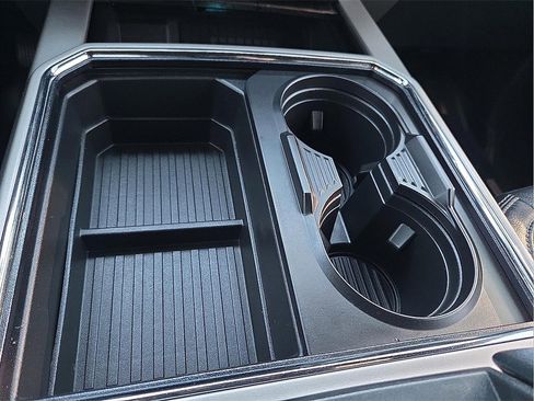 Used 2022 Ford F250 Lariat w/ Tremor Off-Road Package image 16