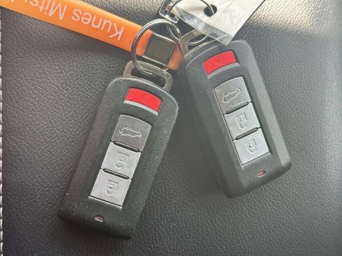Used 2024 Mitsubishi Eclipse Cross SE AWD/4WD image 35