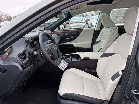 New 2025 Lexus ES 350 Premium image 12