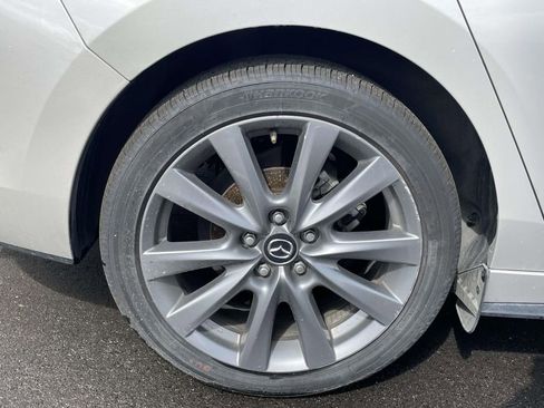 Used 2024 MAZDA MAZDA3 s FWD image 5