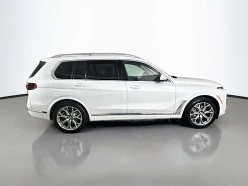 New 2027 BMW X7 xDrive40i AWD/4WD image 8