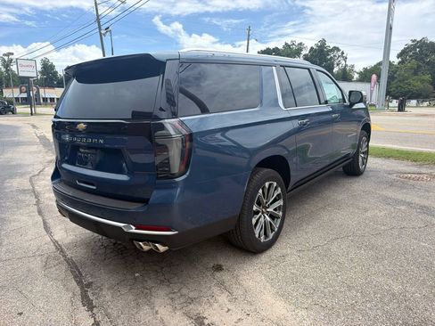 New 2026 Chevrolet Suburban High Country RWD image 6