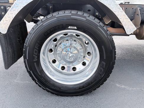 Used 2022 RAM 4500 Tradesman w/ Chrome Appearance Group image 30