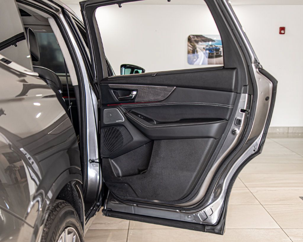 Used 2025 Acura MDX w/ Advance Package AWD/4WD image 43