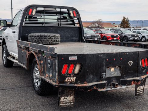 Used 2017 RAM 3500 Tradesman w/ Chrome Appearance Group AWD/4WD image 6