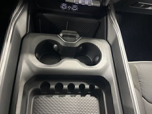 New 2026 RAM 1500 Laramie AWD/4WD image 21