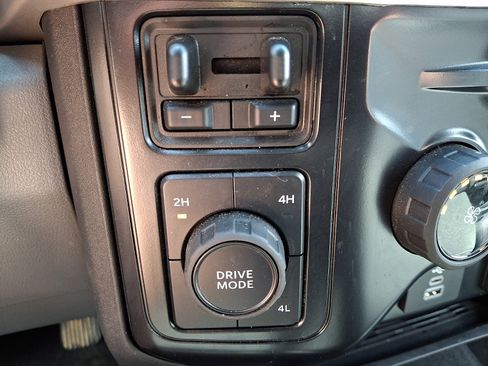 Used 2025 Ford F250 XLT w/ Snow Plow Prep Package AWD/4WD image 22