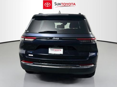 Used 2024 Jeep Grand Cherokee Limited 4xe AWD/4WD image 5