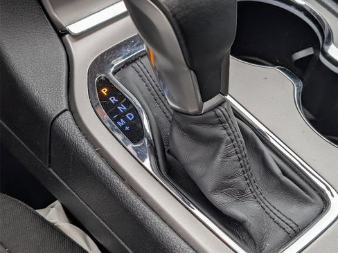 Used 2018 Jeep Grand Cherokee Laredo image 22