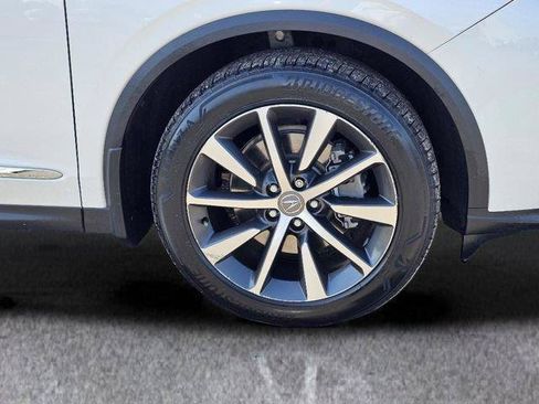 Used 2025 Acura MDX w/ Technology Package FWD image 6