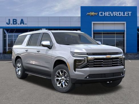 New 2026 Chevrolet Suburban Premier w/ Sun And Tow Package AWD/4WD image 7