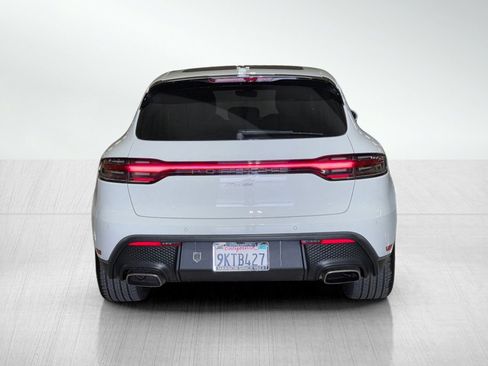 Used 2024 Porsche Macan AWD/4WD image 6