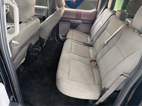 Used 2017 Ford F150 XLT AWD/4WD image 24