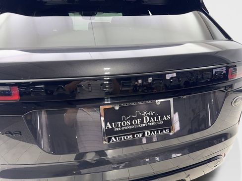 Used 2022 Land Rover Range Rover Velar R-Dynamic S image 20