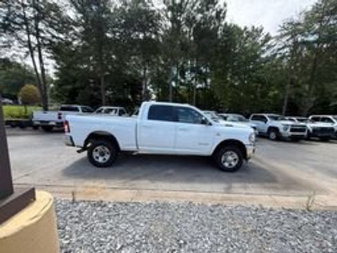 Used 2022 RAM 2500 Big Horn w/ Cold Weather Group AWD/4WD image 5